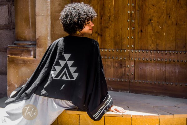 Arabesque Crooped Cardigan