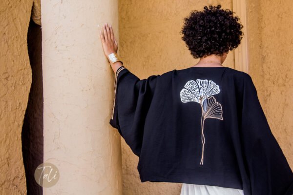 Elegant Rose Cropped Cardigan